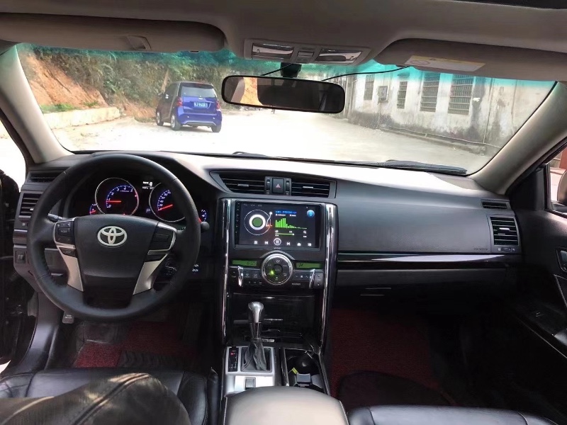 江门12年丰田锐志6