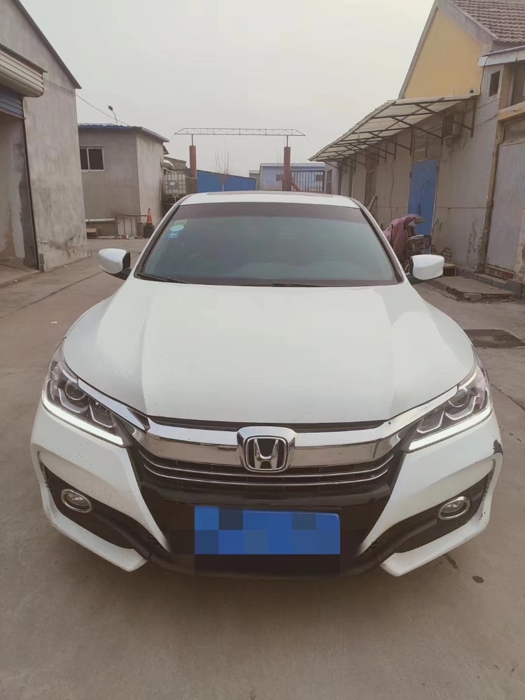 烟台16年本田雅阁1