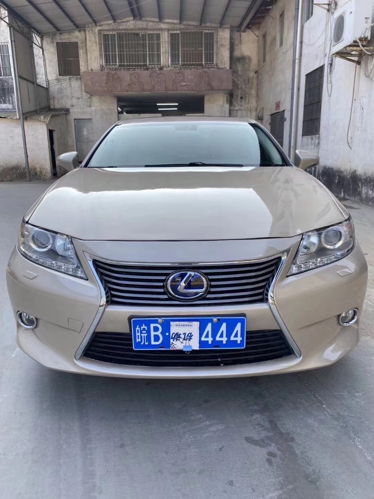 江门13年雷克萨斯ES1