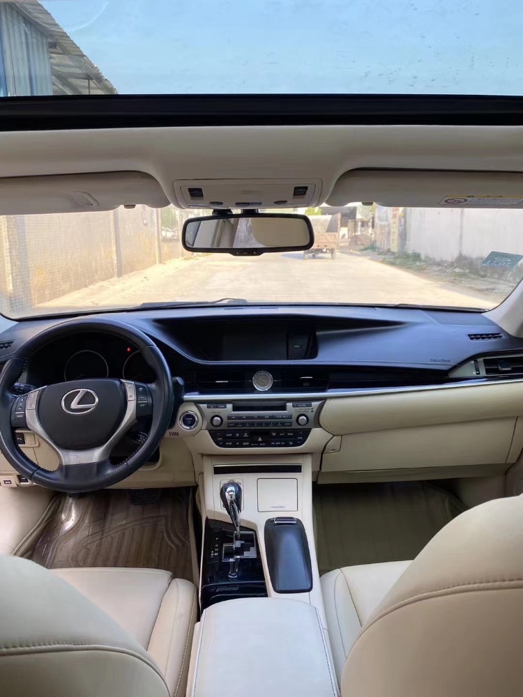 江门13年雷克萨斯ES5