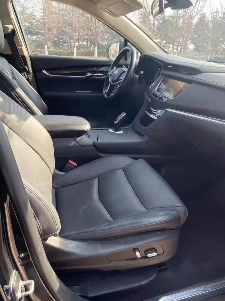 淄博16年凯迪拉克XT56