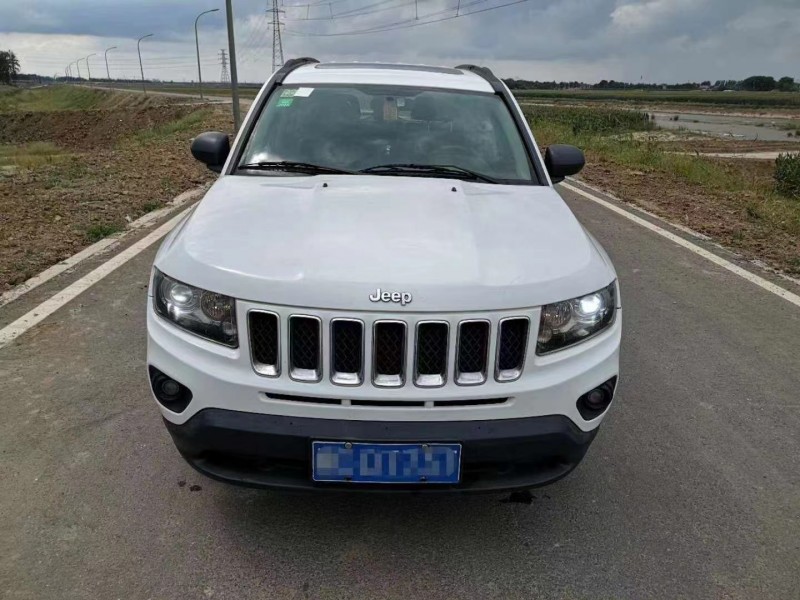 咸陽14年Jeep指南者8