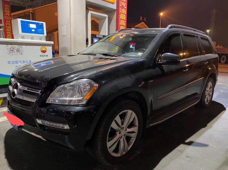 成都11年奔驰GL3