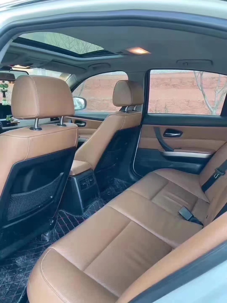 青岛11年宝马3系6