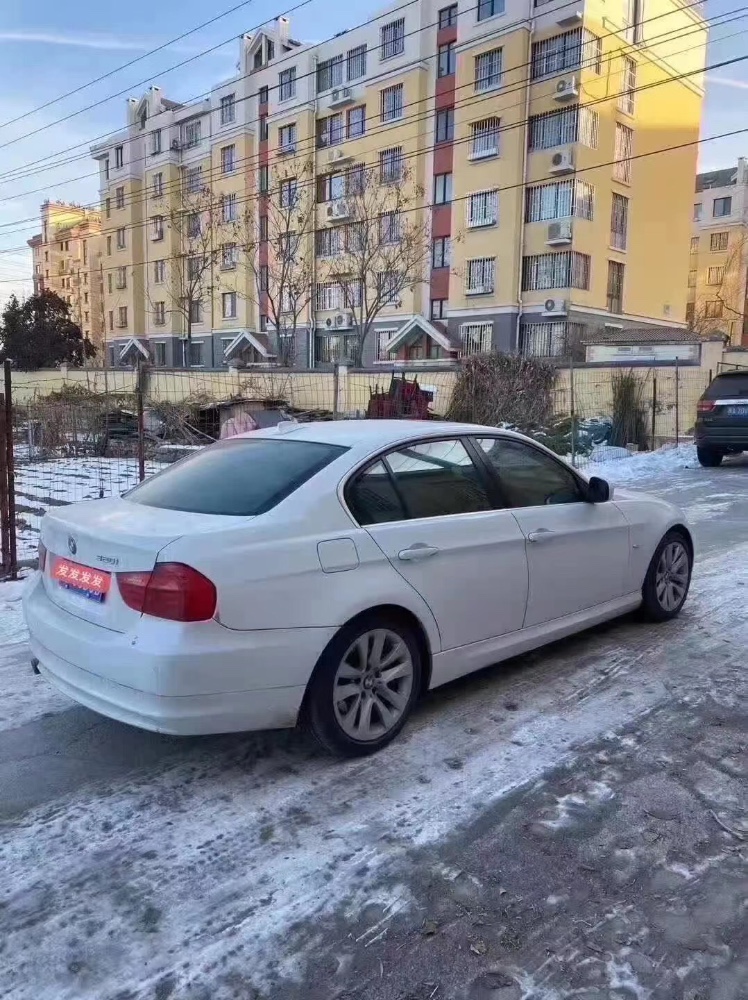 青岛11年宝马3系5