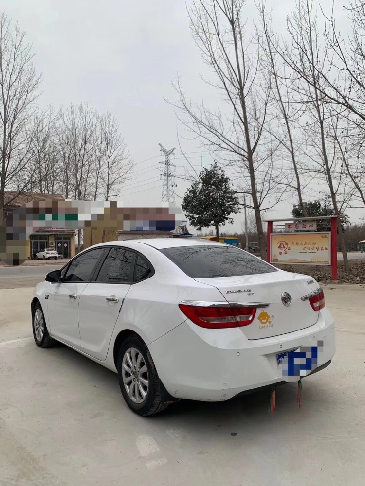 北京14年别克英朗3