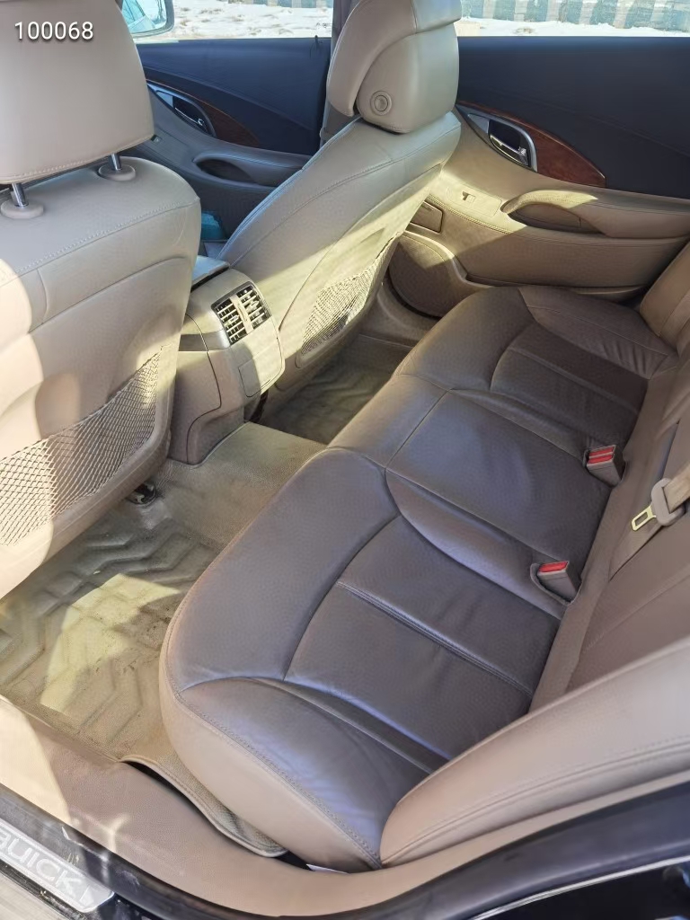 徐州12年别克君越8