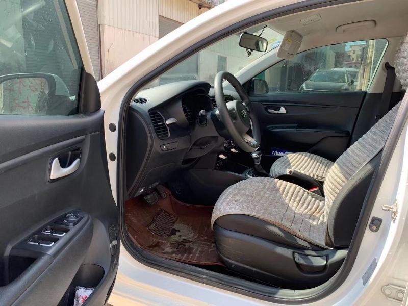 广州17年起亚K24