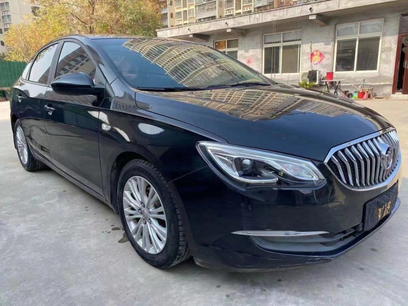 济宁16年别克英朗GT2