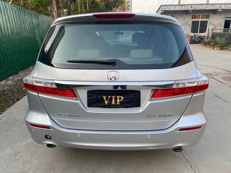 济宁13年本田奥德赛9