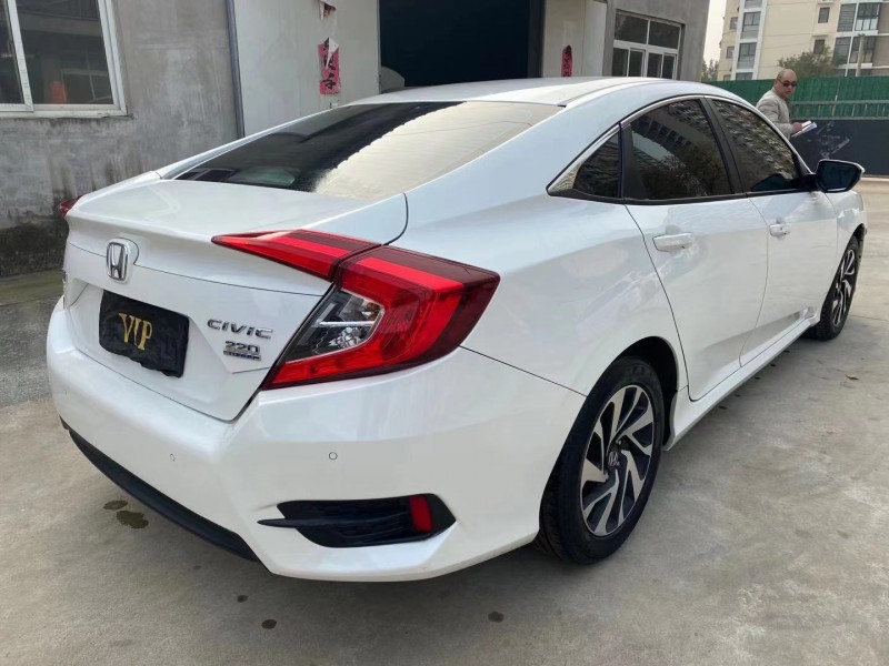 济宁19年本田思域7