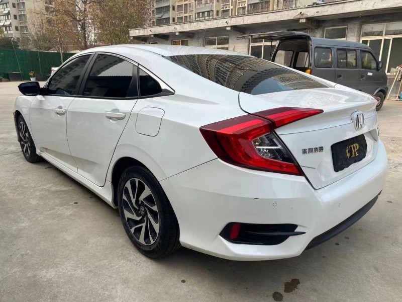 济宁19年本田思域8