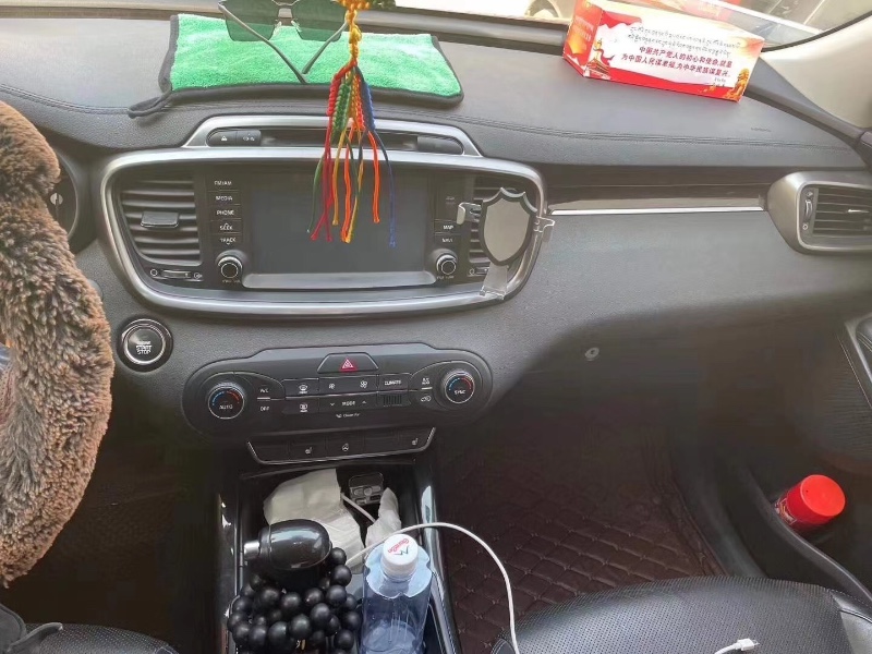 北京16年起亚索兰托9