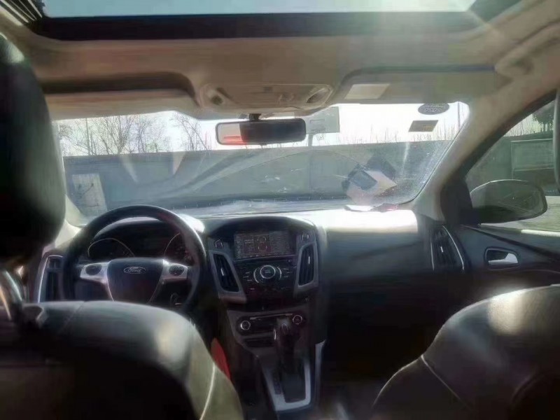 保定14年福特福克斯1