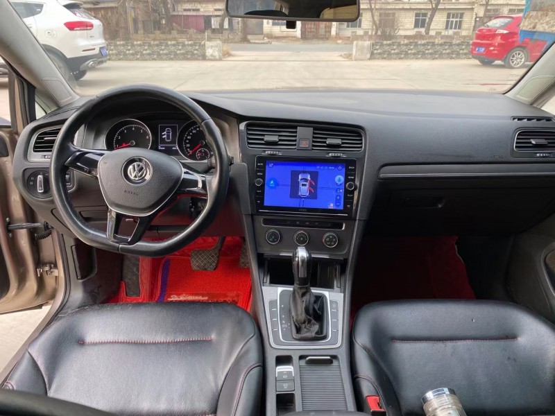 保定14年大众高尔夫5