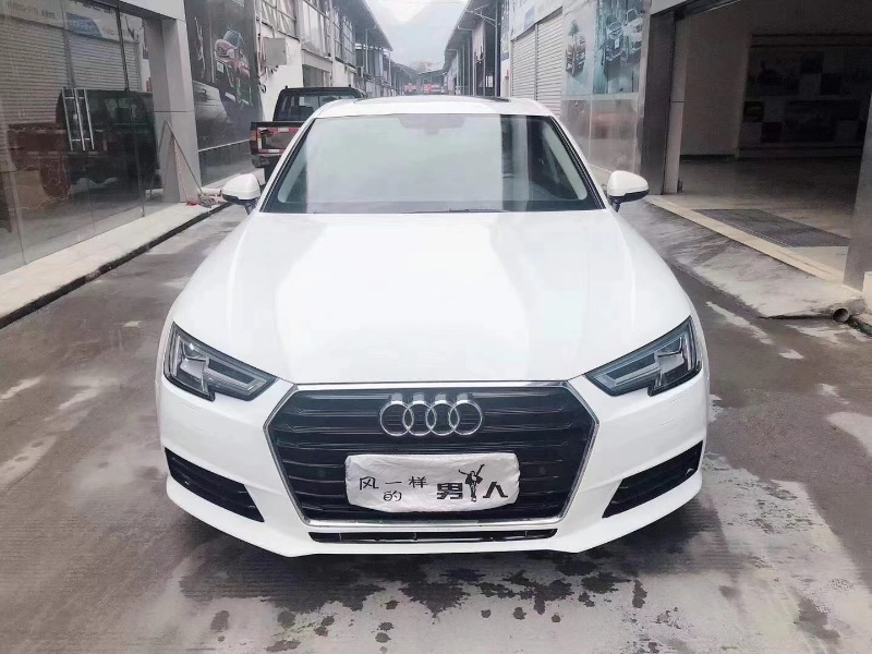 南寧21年奧迪A4L9