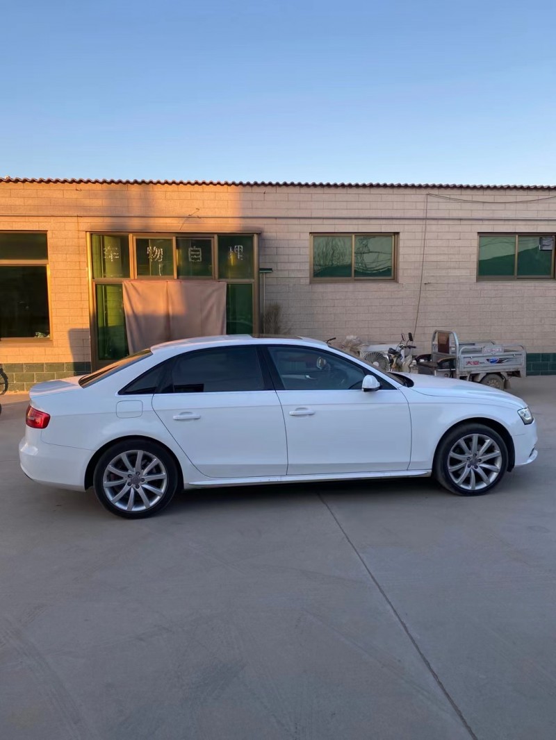 保定13年奥迪A4L8