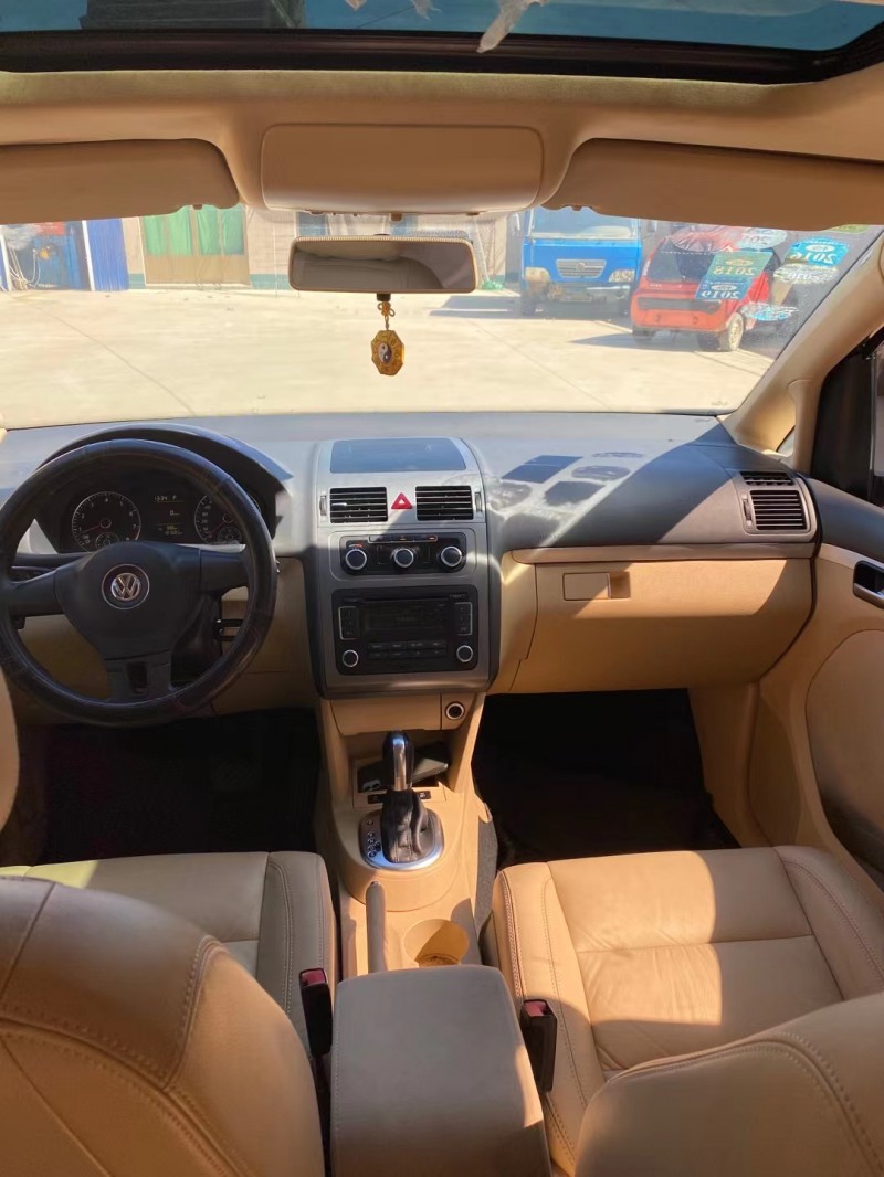 保定12年大众途安5