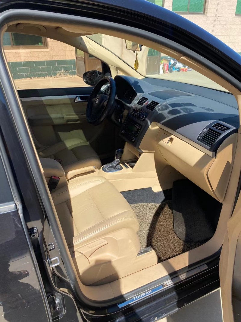 保定12年大众途安6