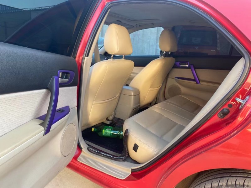 保定10年马自达马自达65