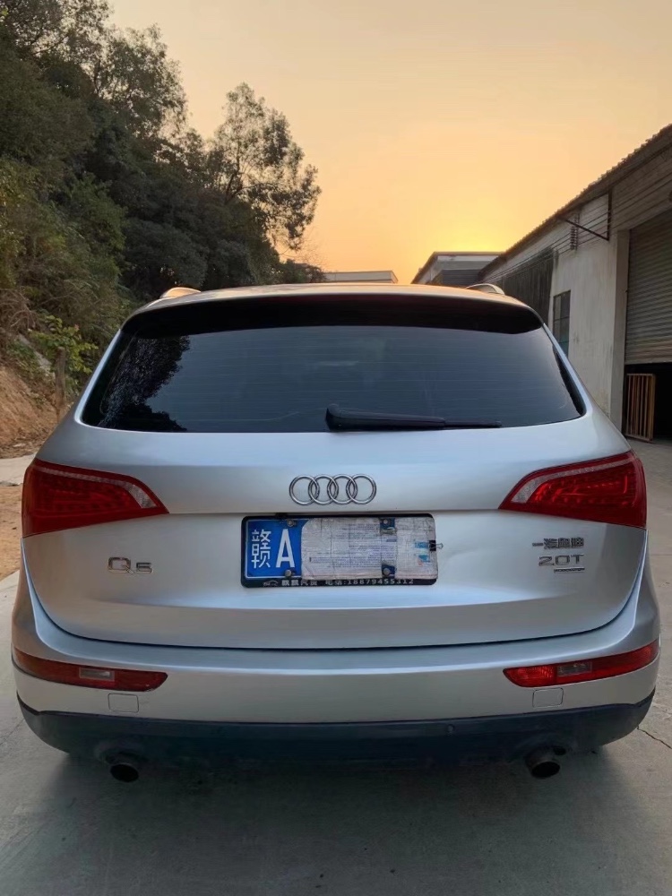江门10年奥迪Q57