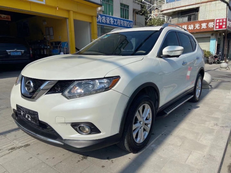 广州16年日产奇骏3