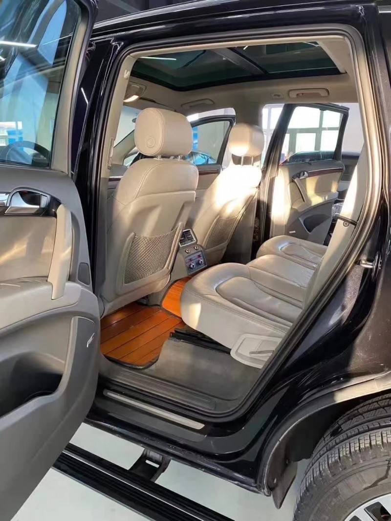 枣庄13年奥迪Q76