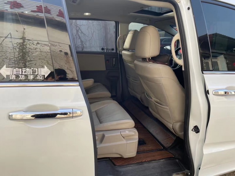 济宁18年本田奥德赛1