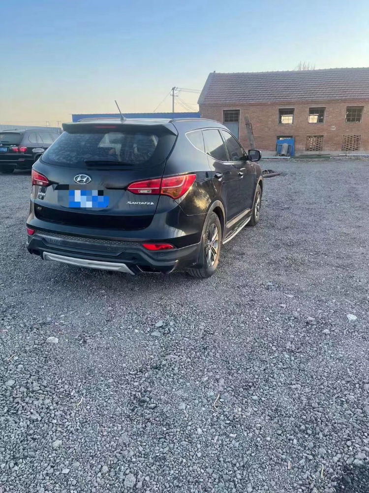 济南14年现代新胜达6