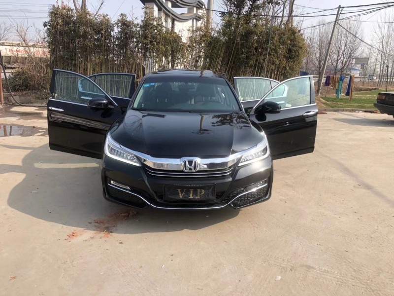 徐州17年本田雅阁1