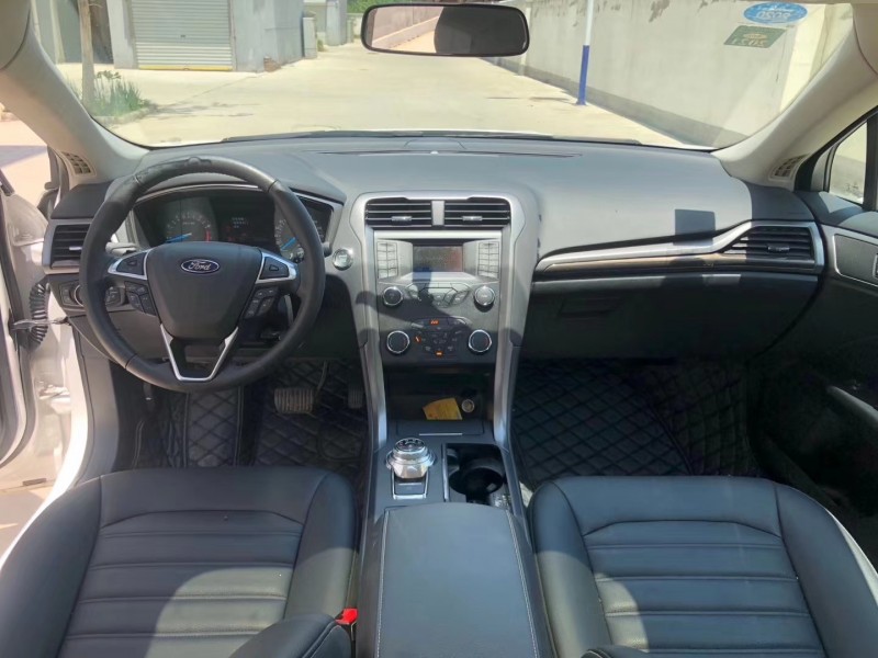 徐州19年福特蒙迪欧8