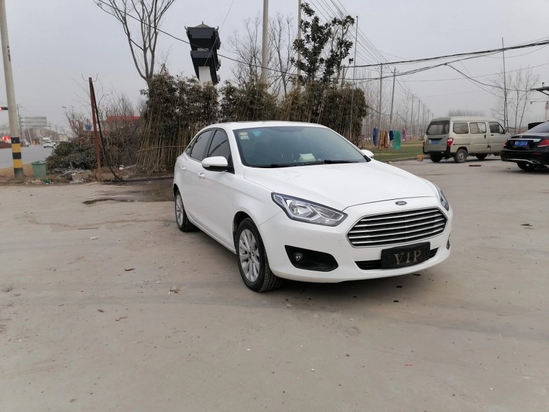 徐州18年福特福睿斯2