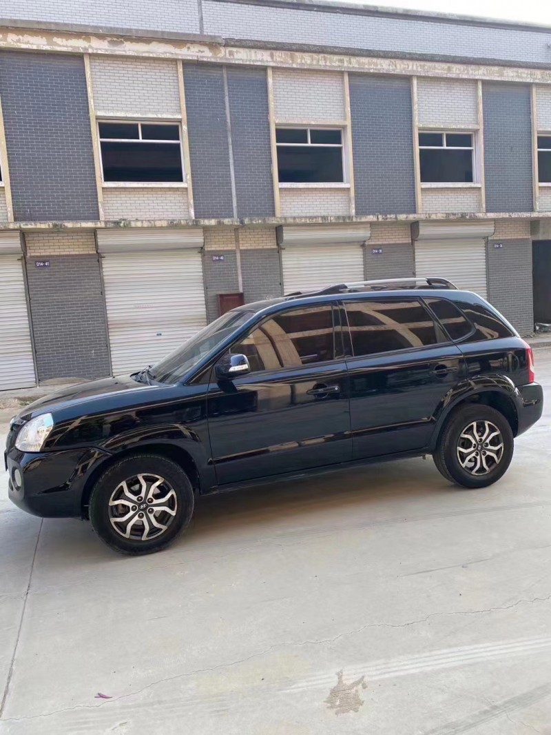 北京13年现代途胜7