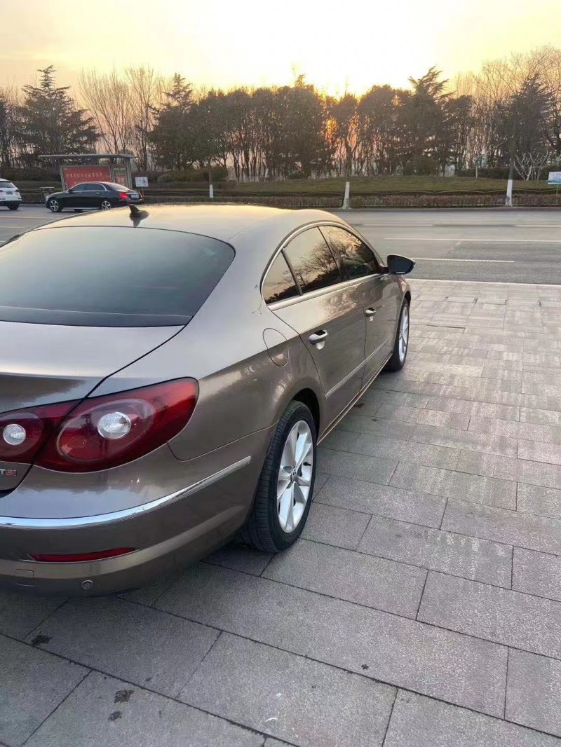 潍坊11年大众CC8