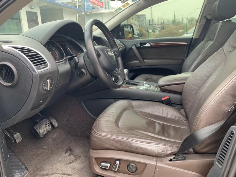 郑州13年奥迪Q74