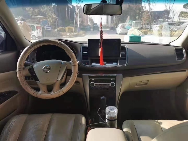 徐州10年日产天籁4