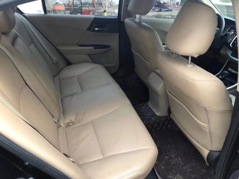 保定15年本田雅阁6