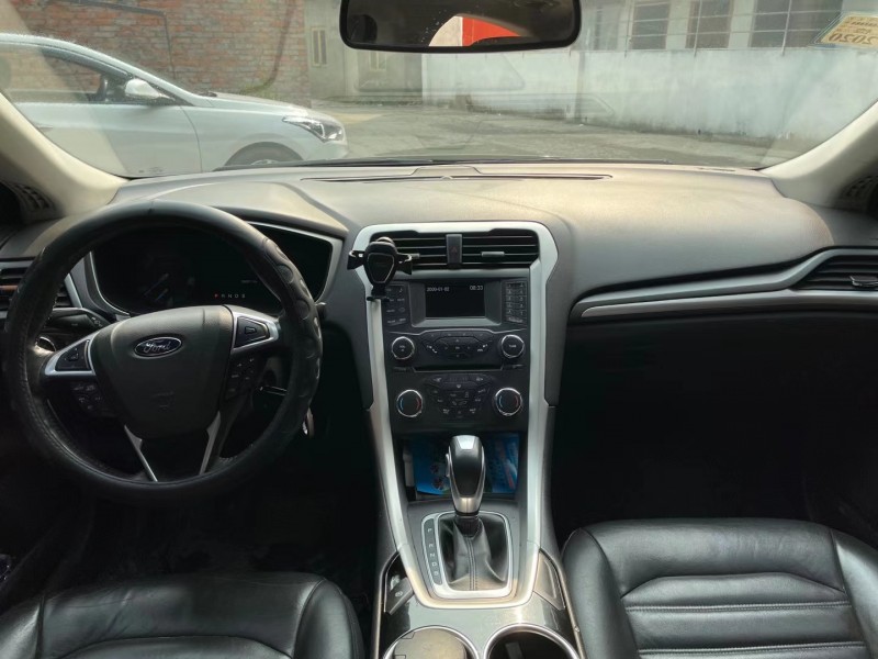 成都14年福特蒙迪欧5