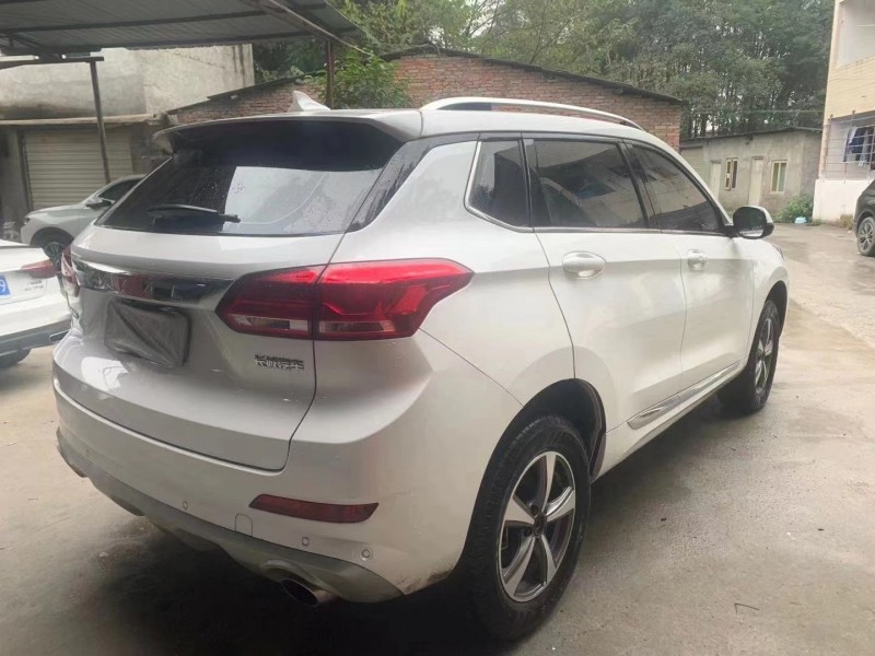 成都19年长城哈弗H67