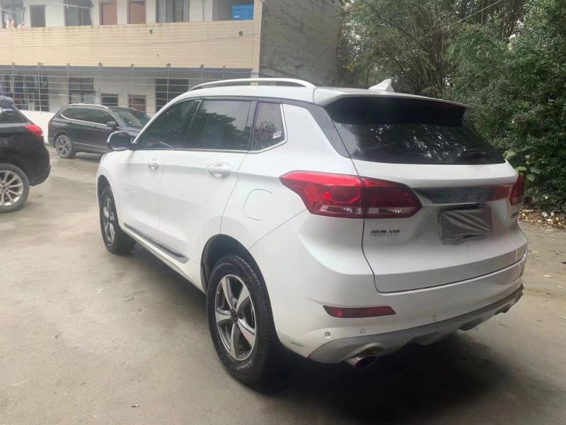 成都19年长城哈弗H68