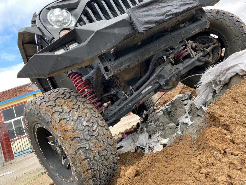 煙臺13年Jeep牧馬人9