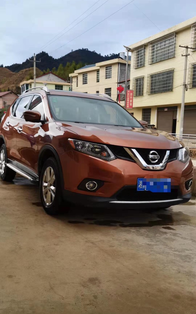 邵阳15年日产奇骏7