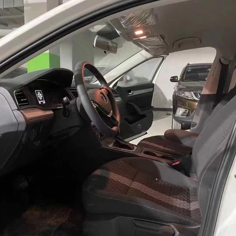 烟台21年大众凌渡7