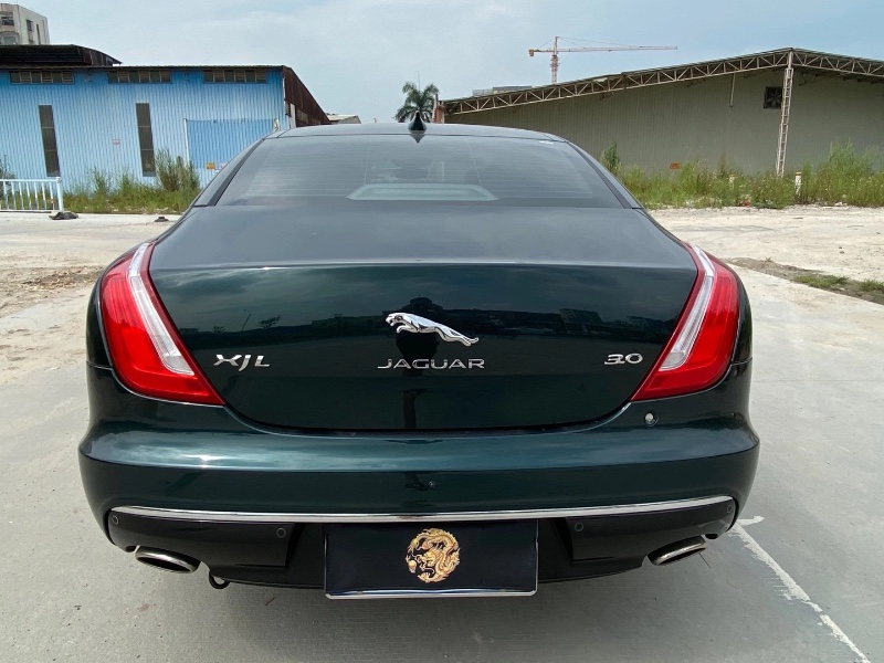 广州20年捷豹XJ8