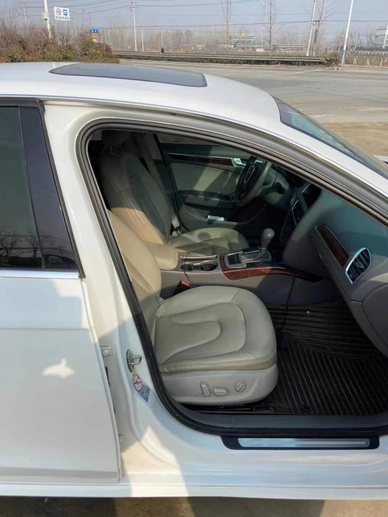 徐州11年奥迪A4L8