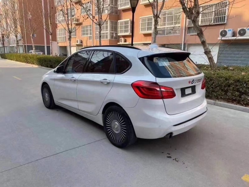 潍坊18年宝马2系4