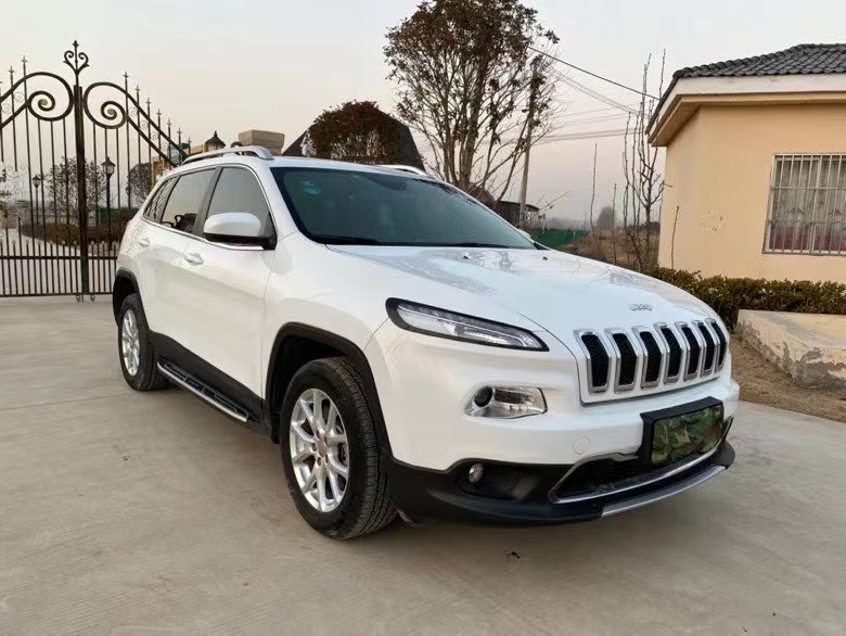 徐州18年Jeep自由光2