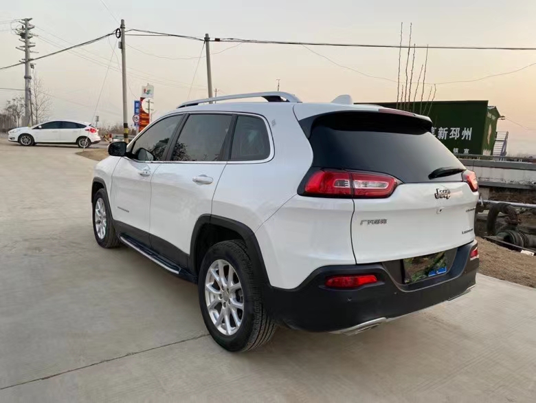 徐州18年Jeep自由光4