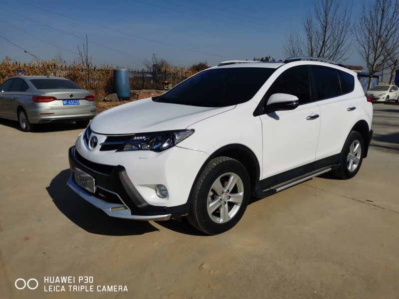 鶴壁14年豐田RAV42