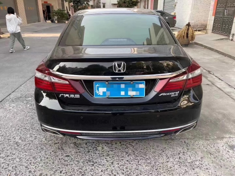 济南17年本田雅阁9